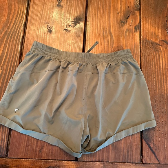 Zyia Active Lined Shorts - Picture 2 of 4